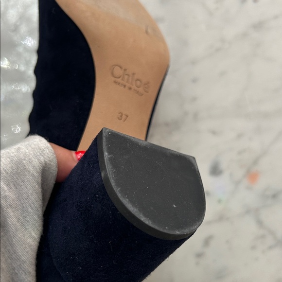 NWT Chloe Blue Suede Lauren Scallop Trim Block Heel Pumps Size 37 - Picture 11 of 12